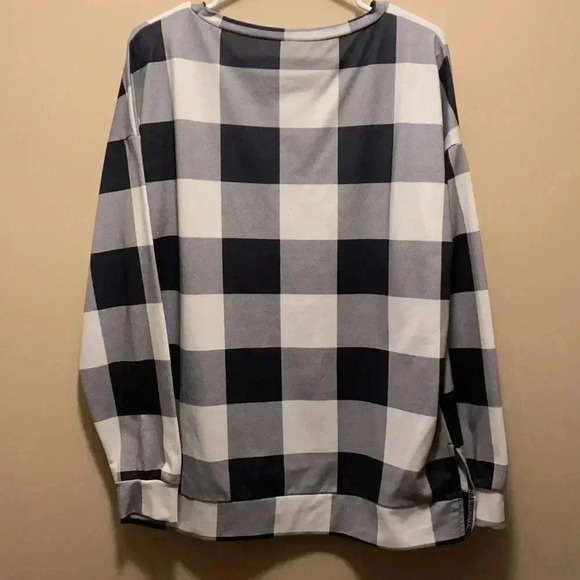 Sweater - Picture 5 of 5